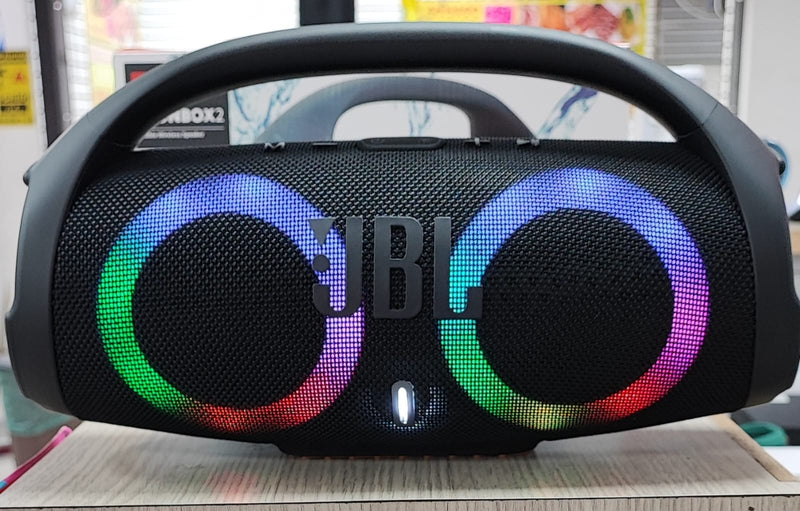 BOCINA  ESTILO BOOMBOX